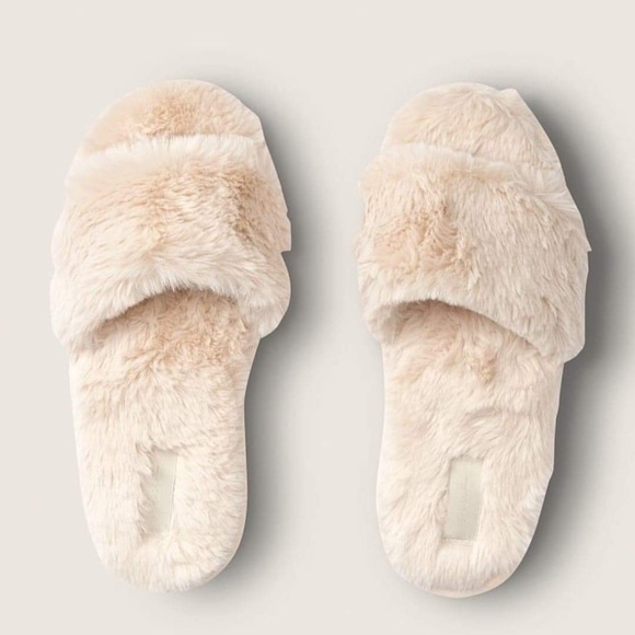 PINK Victoria's Secret Shoes - PINK slide size Large NEW